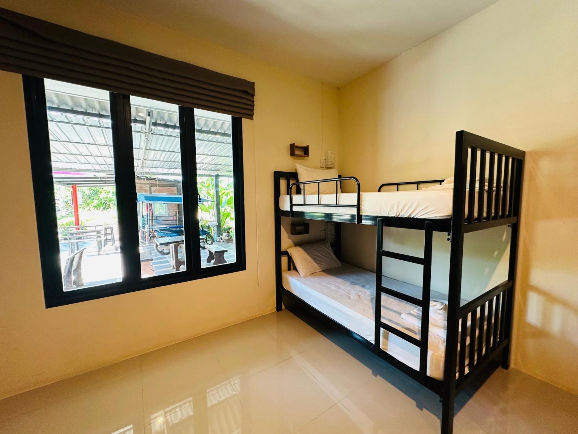 Koh Jum Hostel&Bungalow Bagian luar foto