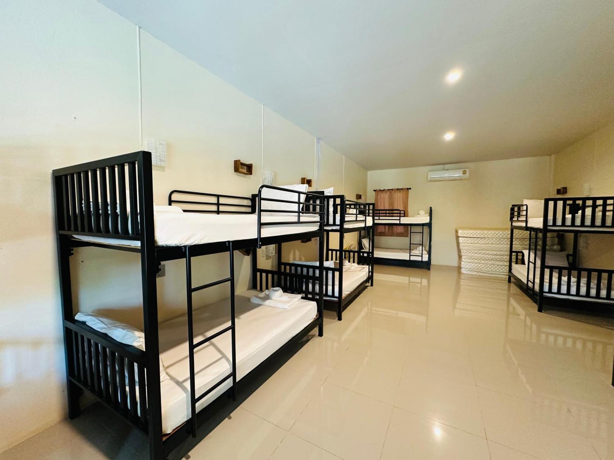 Koh Jum Hostel&Bungalow Bagian luar foto