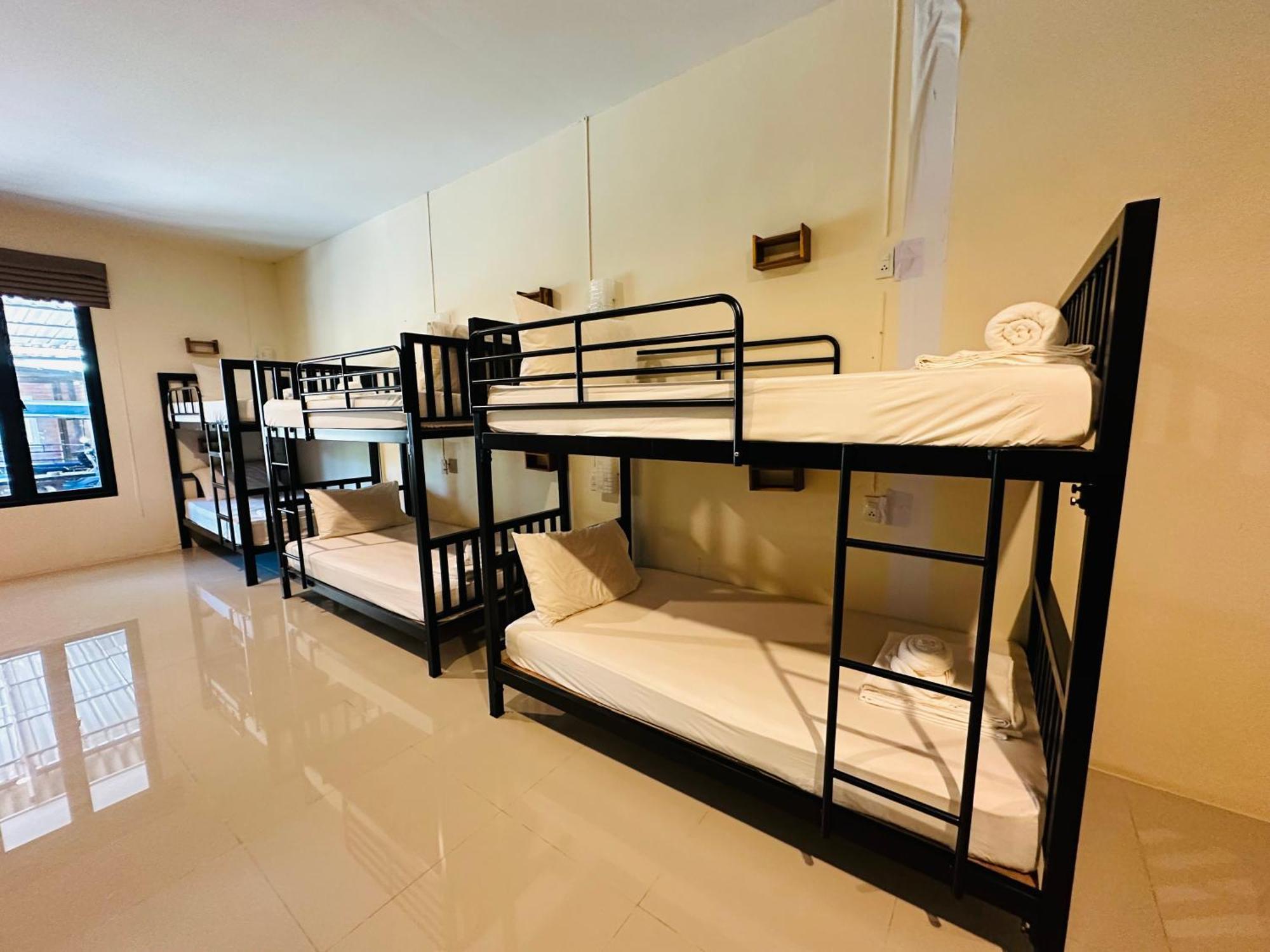Koh Jum Hostel&Bungalow Bagian luar foto