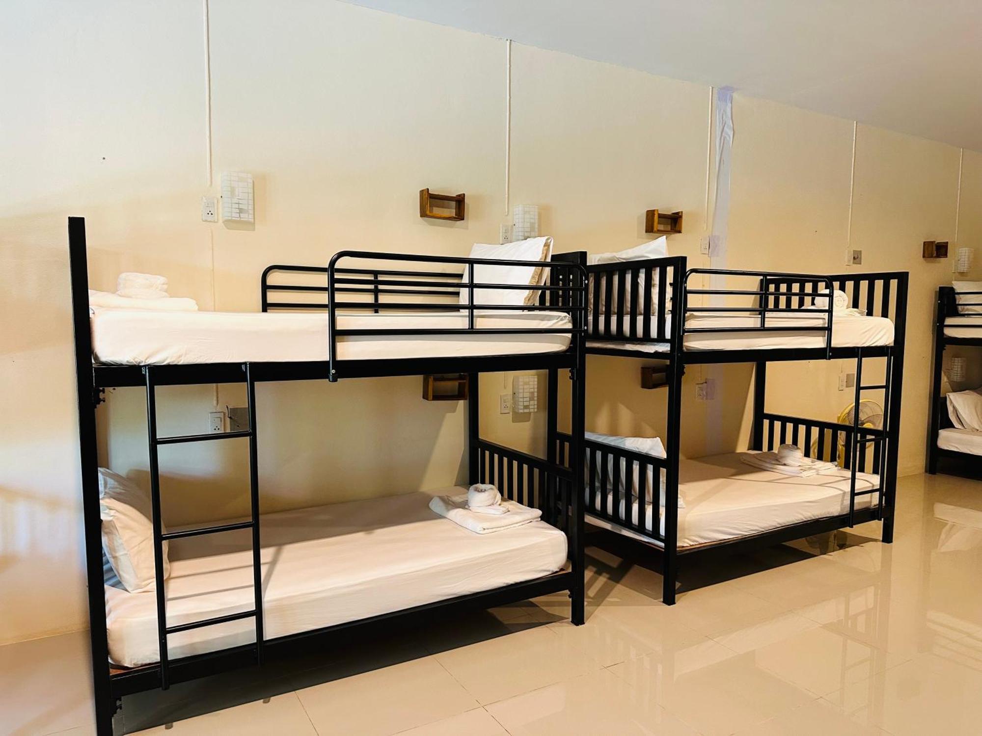 Koh Jum Hostel&Bungalow Bagian luar foto