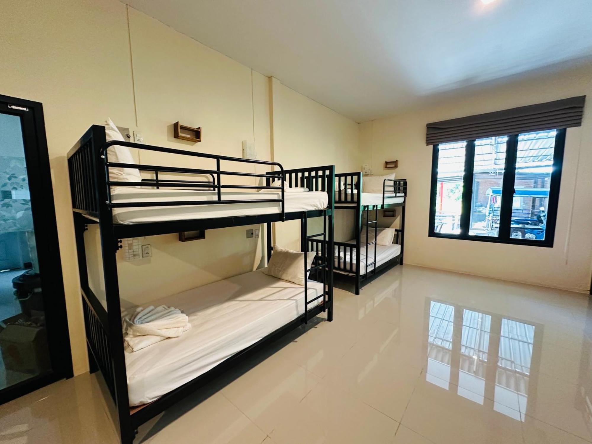 Koh Jum Hostel&Bungalow Bagian luar foto