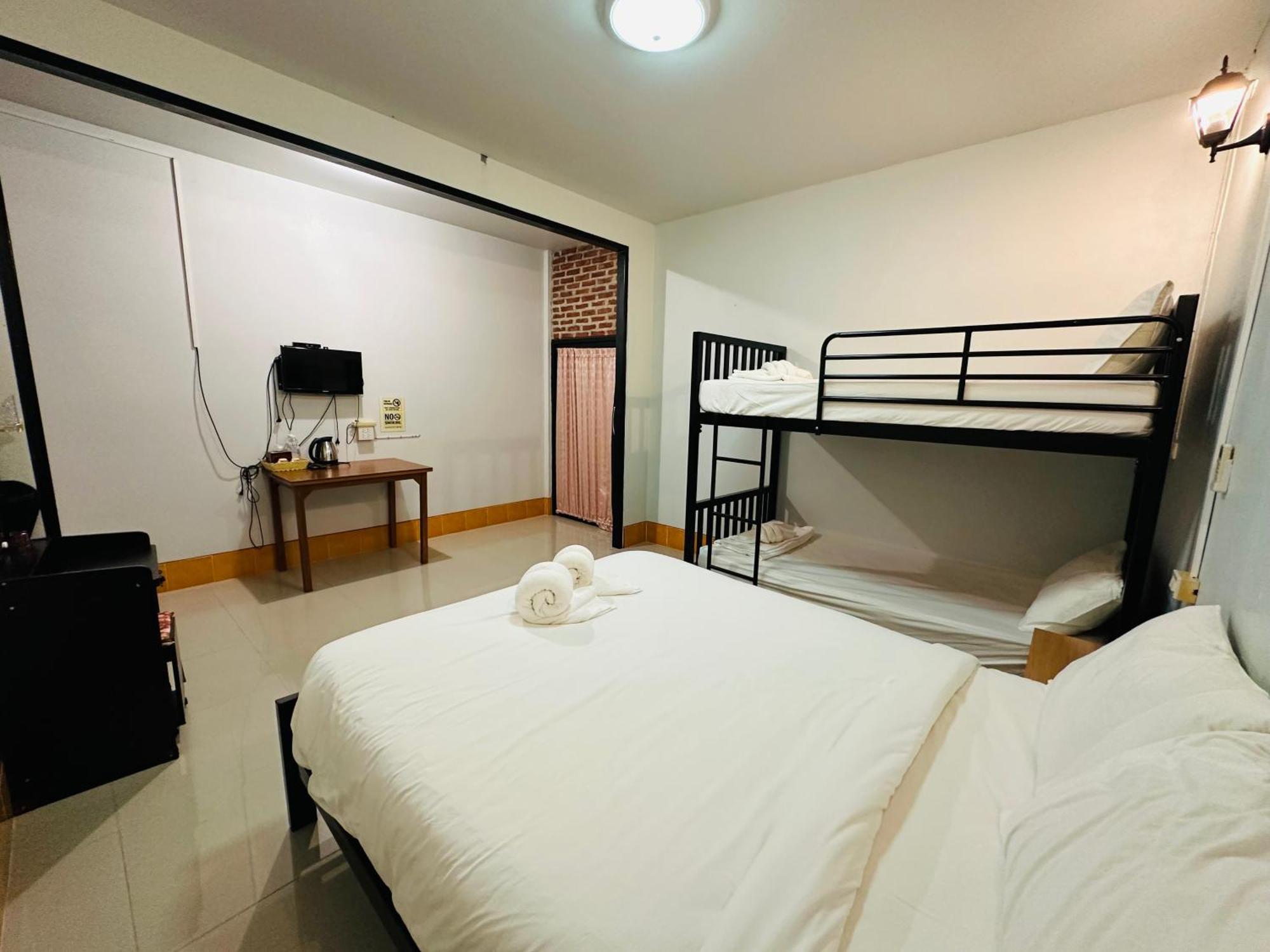 Koh Jum Hostel&Bungalow Bagian luar foto