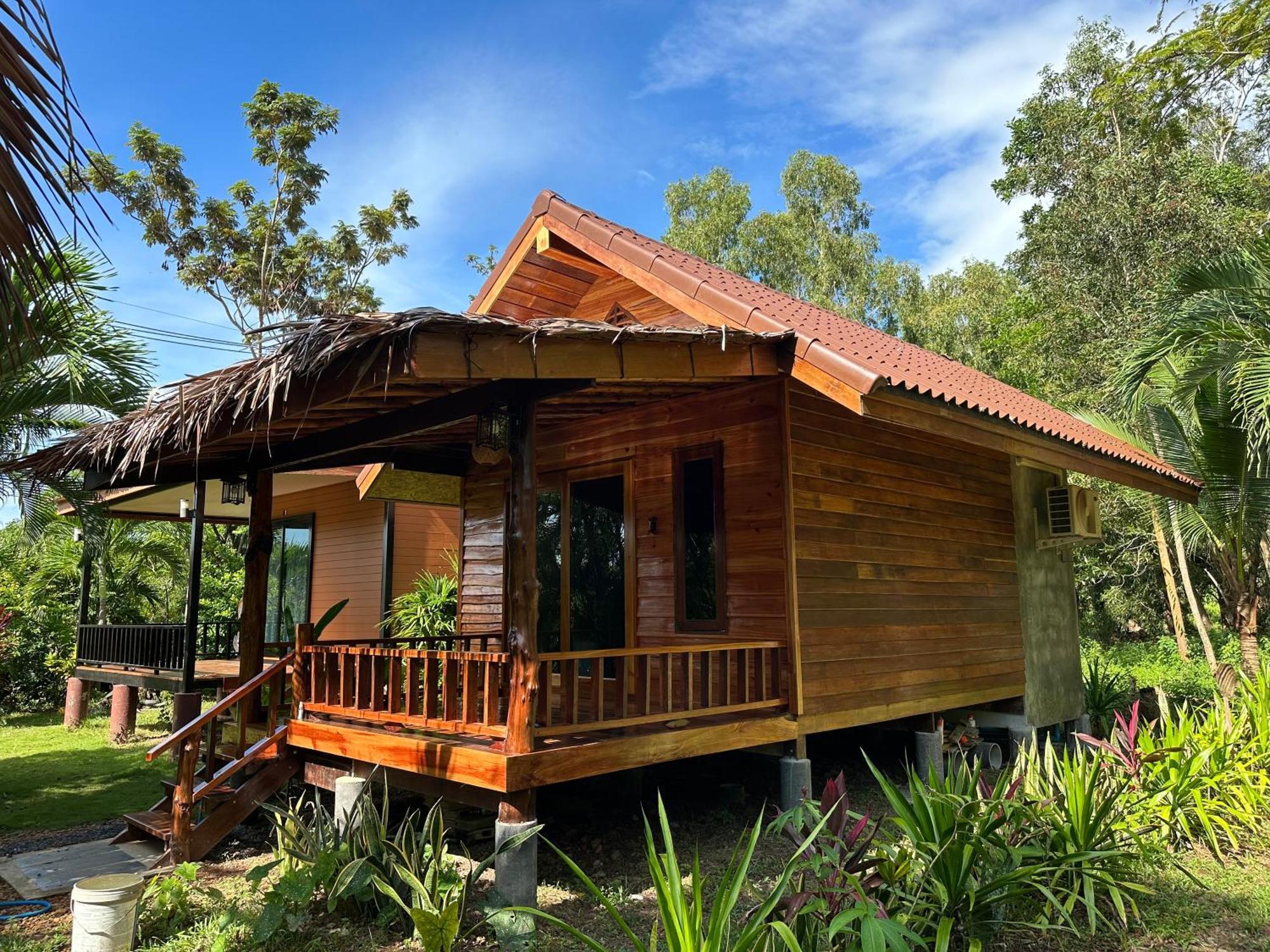 Koh Jum Hostel&Bungalow Bagian luar foto