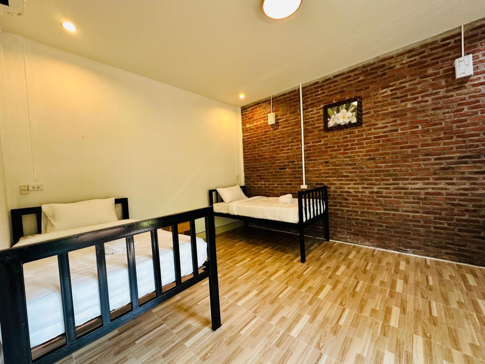 Koh Jum Hostel&Bungalow Bagian luar foto