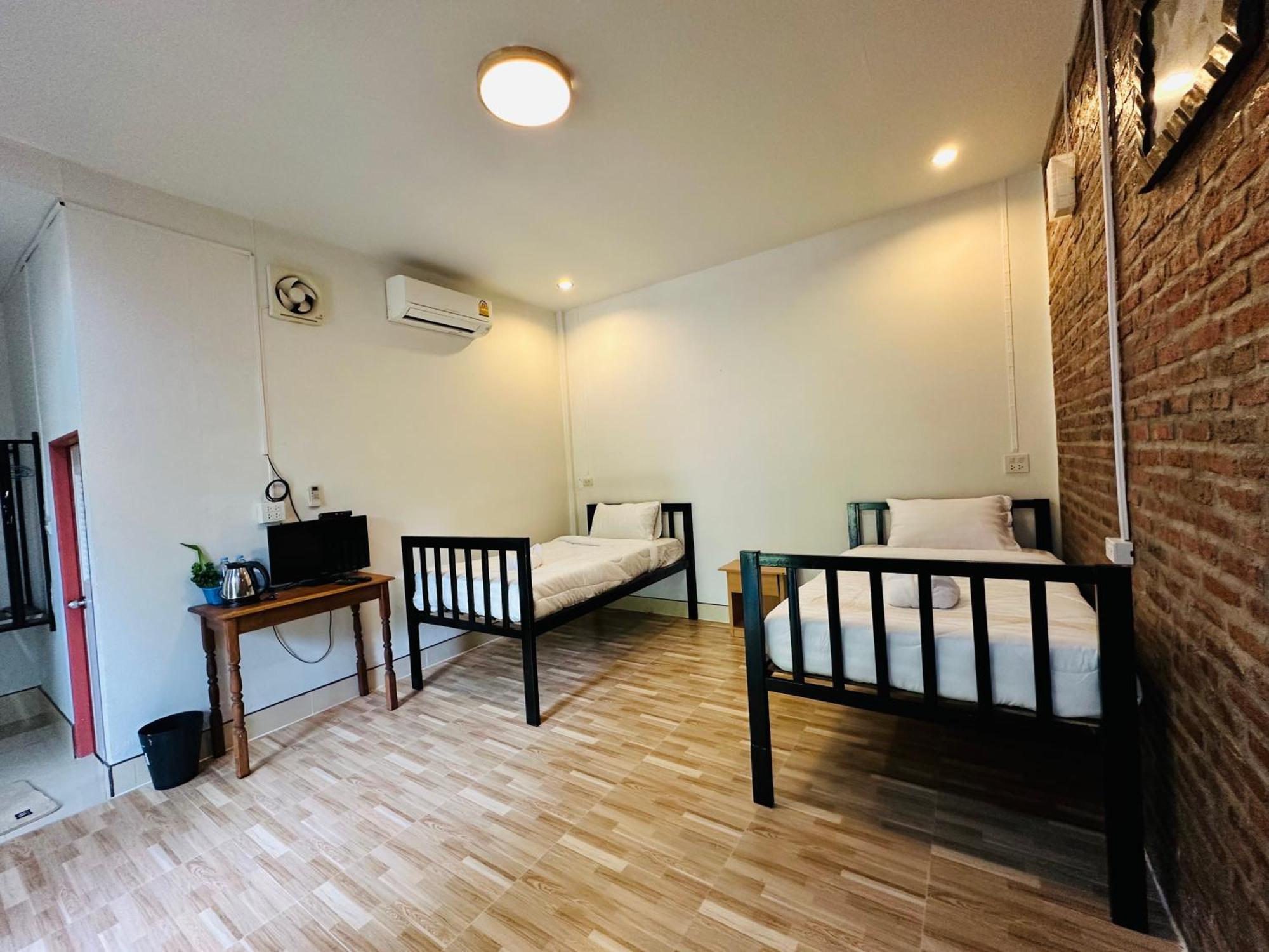Koh Jum Hostel&Bungalow Bagian luar foto