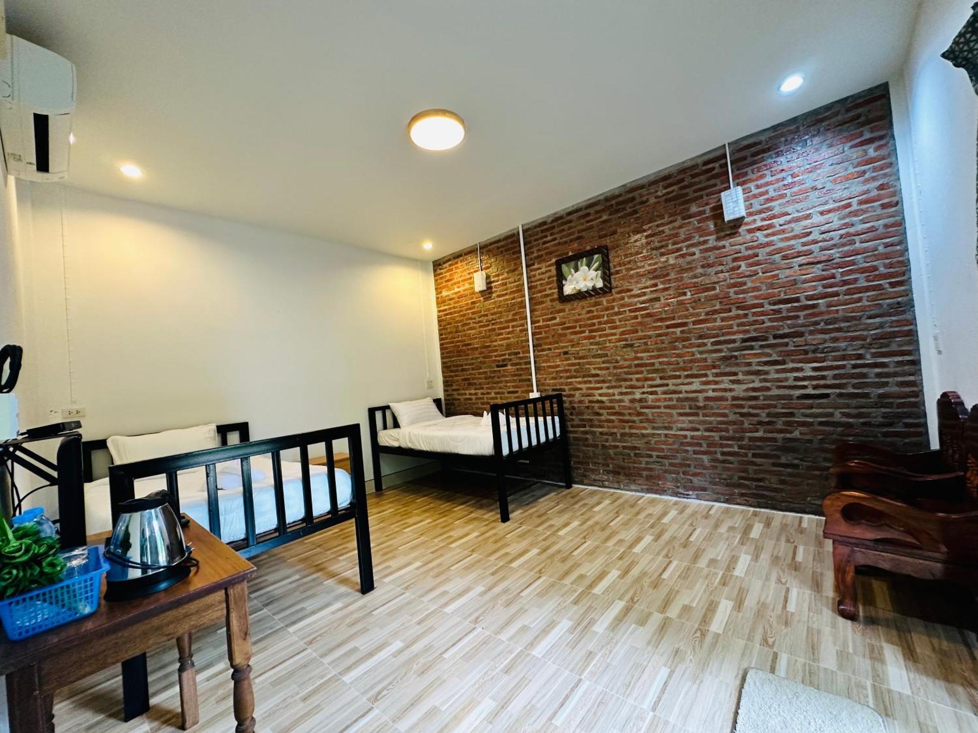 Koh Jum Hostel&Bungalow Bagian luar foto